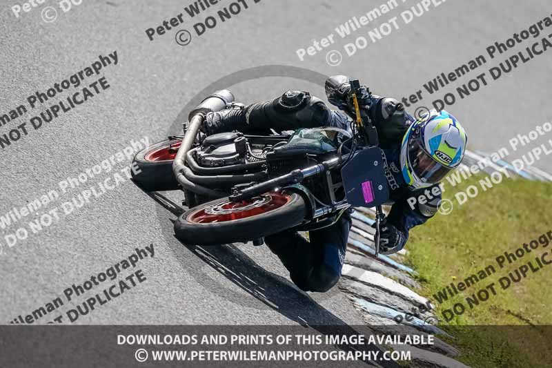 enduro digital images;event digital images;eventdigitalimages;lydden hill;lydden no limits trackday;lydden photographs;lydden trackday photographs;no limits trackdays;peter wileman photography;racing digital images;trackday digital images;trackday photos